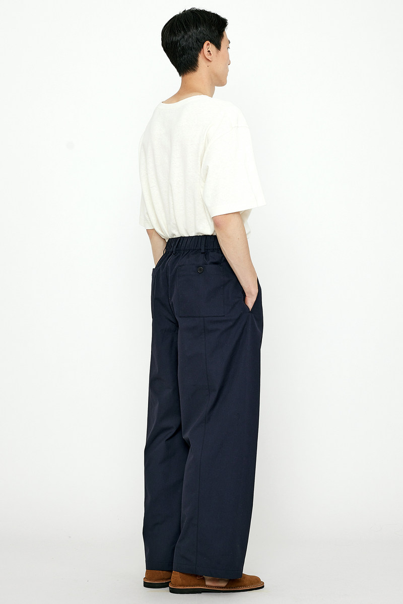 7115 By Szeki - Elastic Straight-Legged Trouser