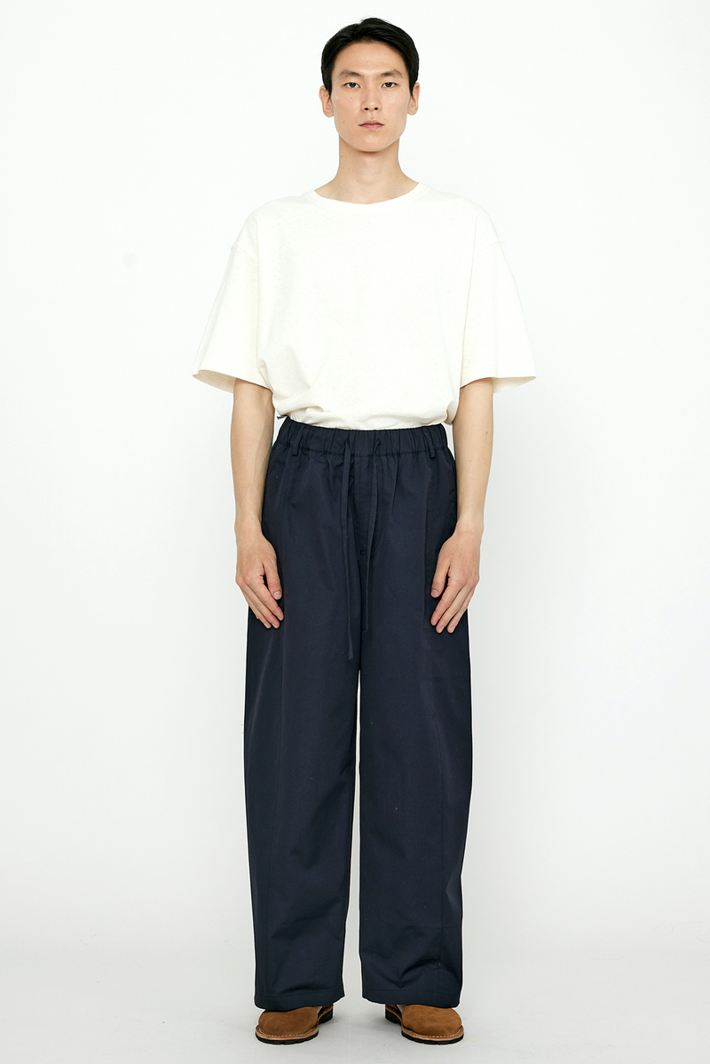 7115 By Szeki - Elastic Straight-Legged Trouser