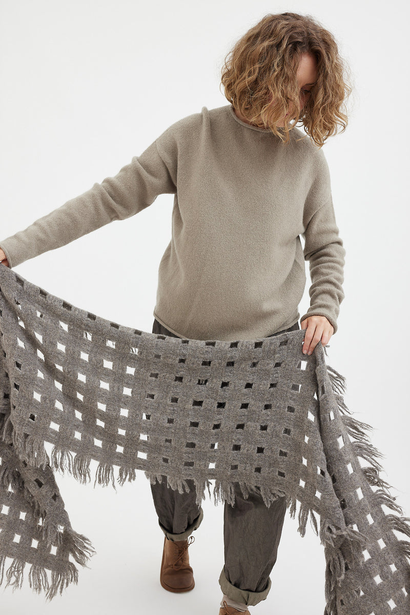 Lauren Manoogian - Handwoven Felt Grid Wrap