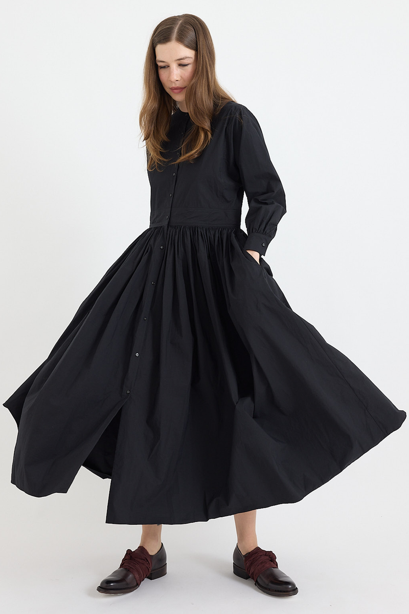 Kaval - No-collar Gathered Dress - Black