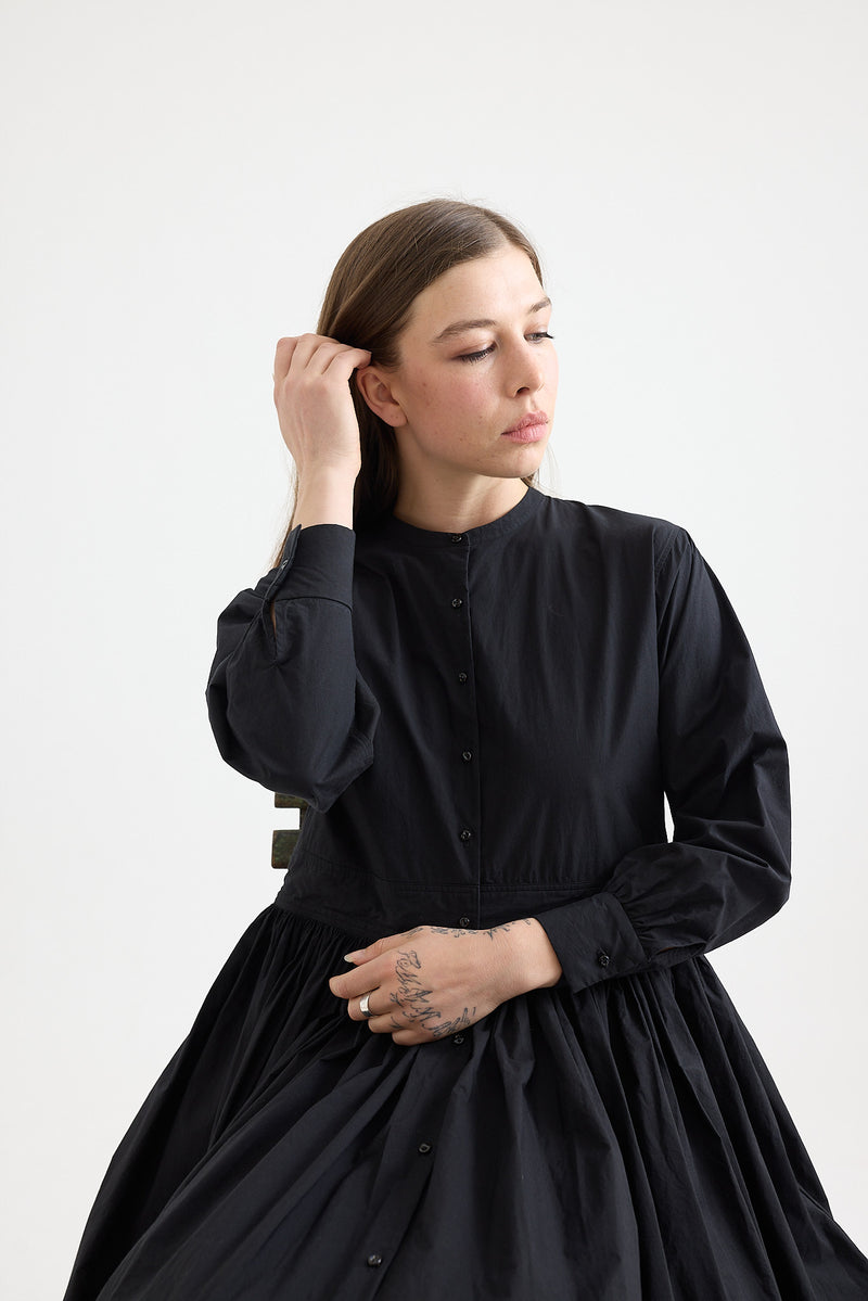 Kaval - No-collar Gathered Dress - Black