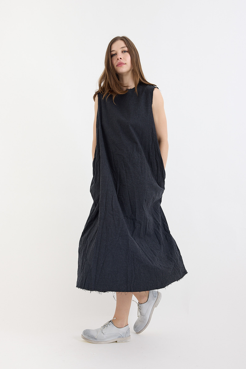 SCHA - Sleeveless Dress