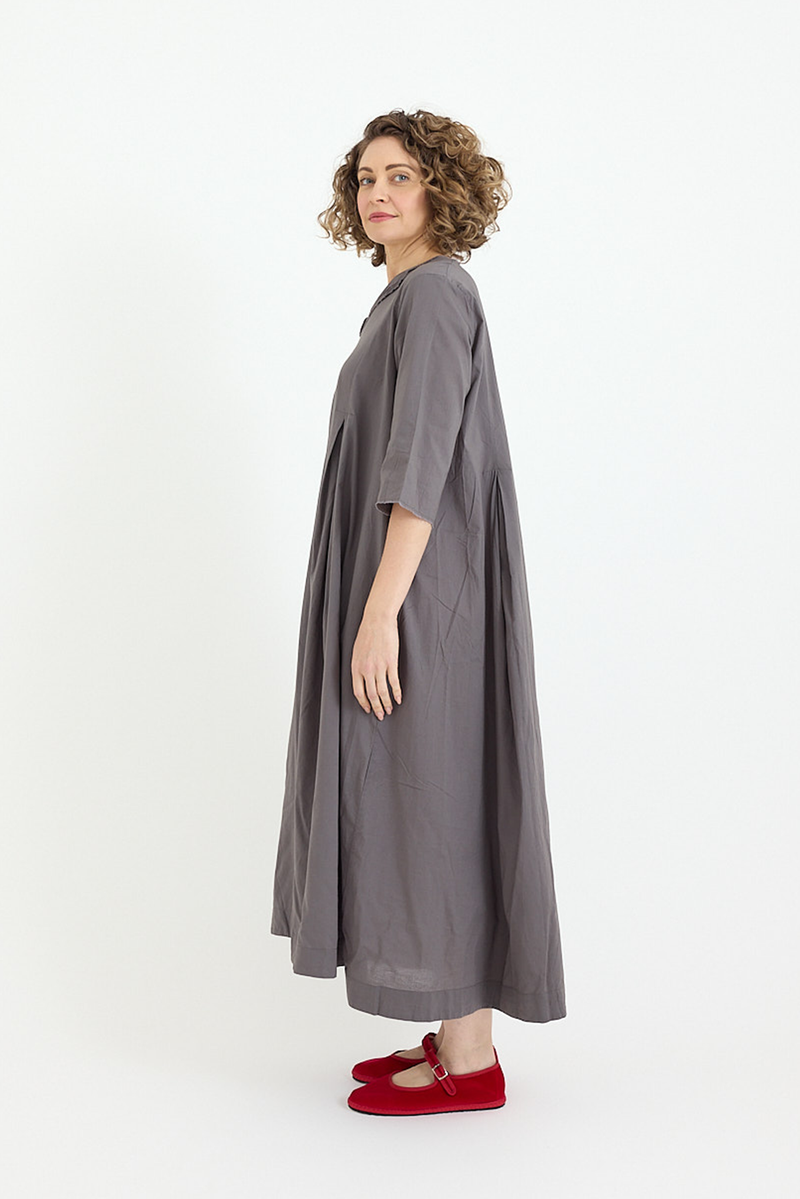 Sula - Double Pleat Dress