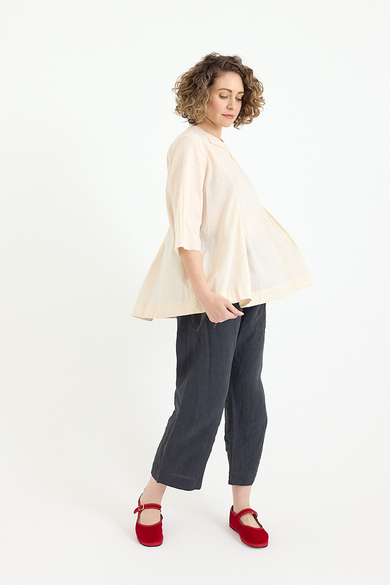 Sula - Double Pleat Top