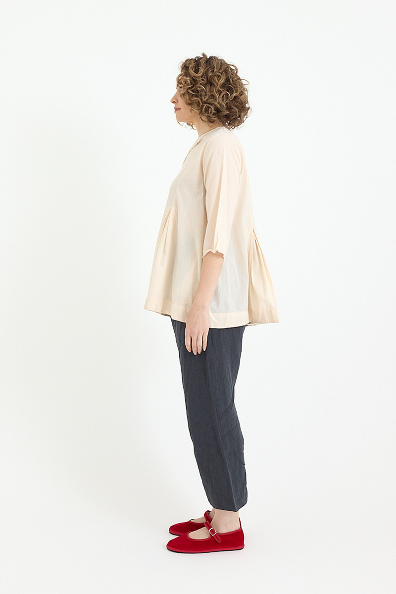 Sula - Double Pleat Top