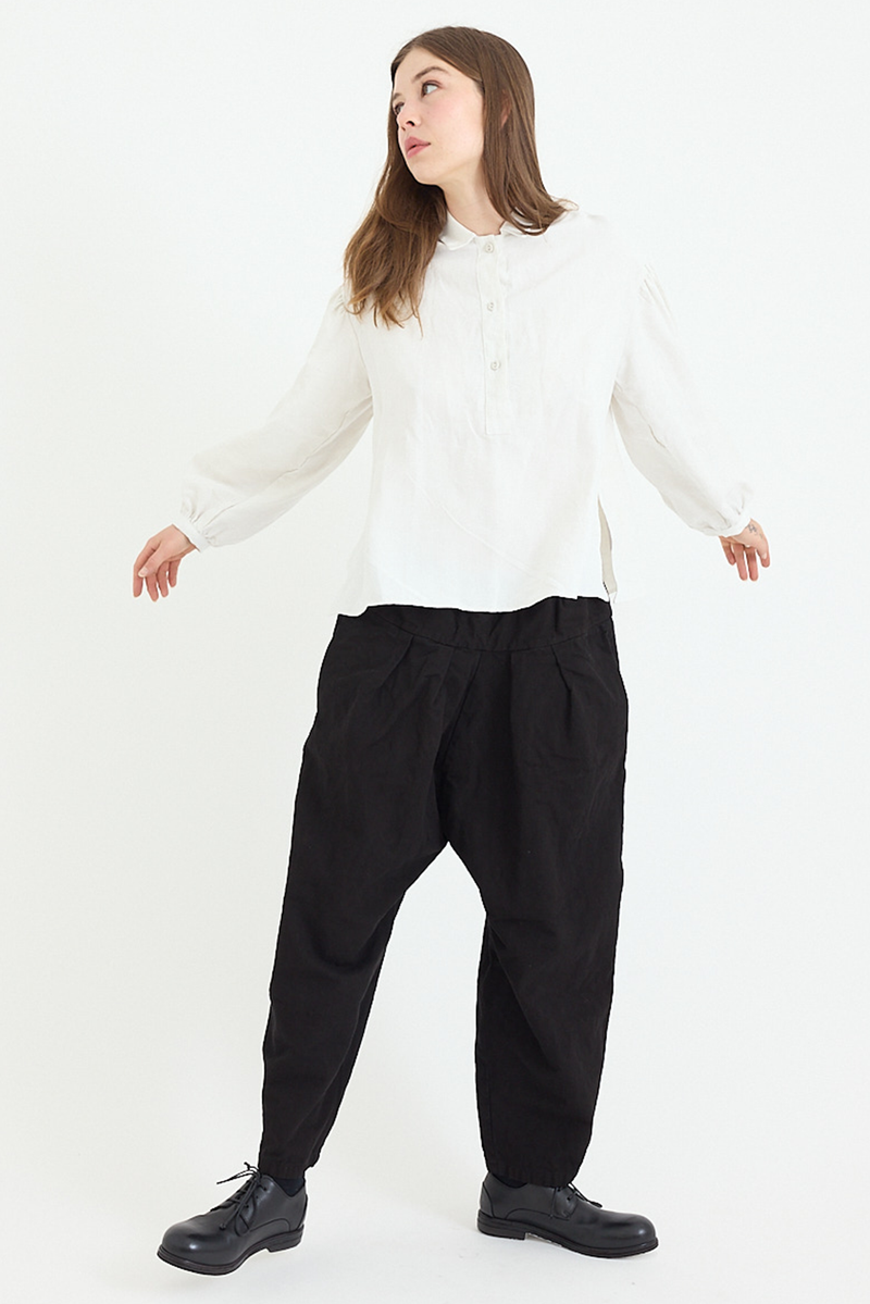 Whiteread - Trouser 01